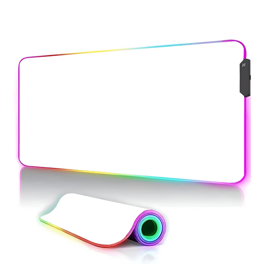 tapis de souris RGB blanc avec contours lumineux multicolores, surface lisse et connecteur USB sur le côté droit