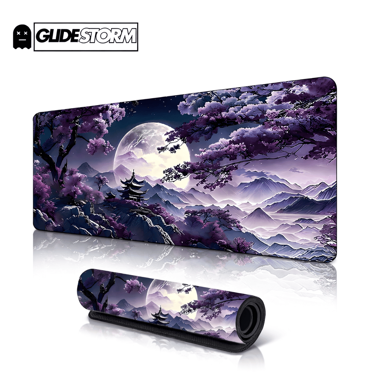 Tapis de souris violet Fury avec paysage japonais nocturne, lune brillante, montagnes et cerisiers violets.